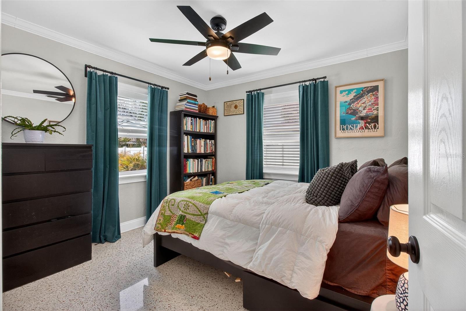 KENDALE PARK - Residential