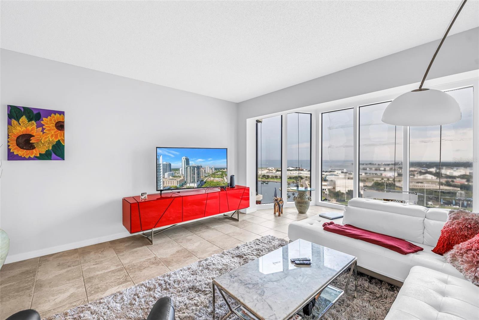 1 BEACH DRIVE SE 1907
