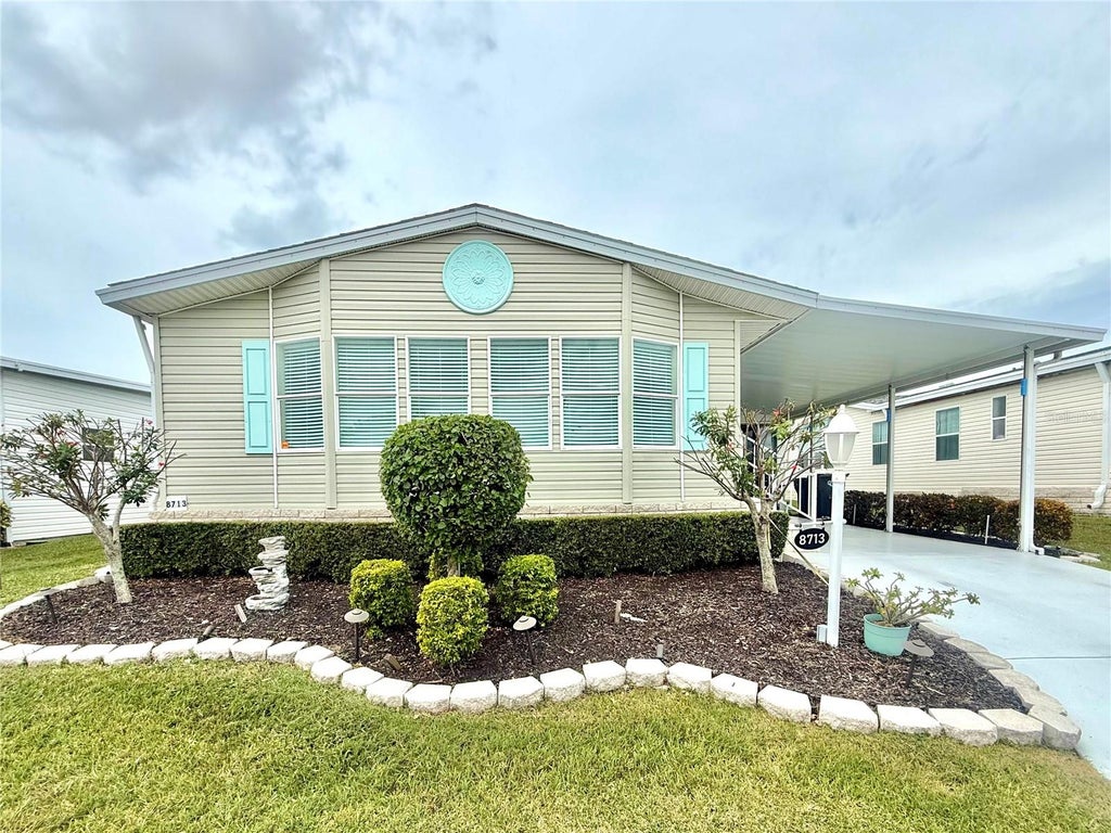 Photo of 8713 E 28th Avenue, Palmetto, FL 34221 (MLS # O6447339)