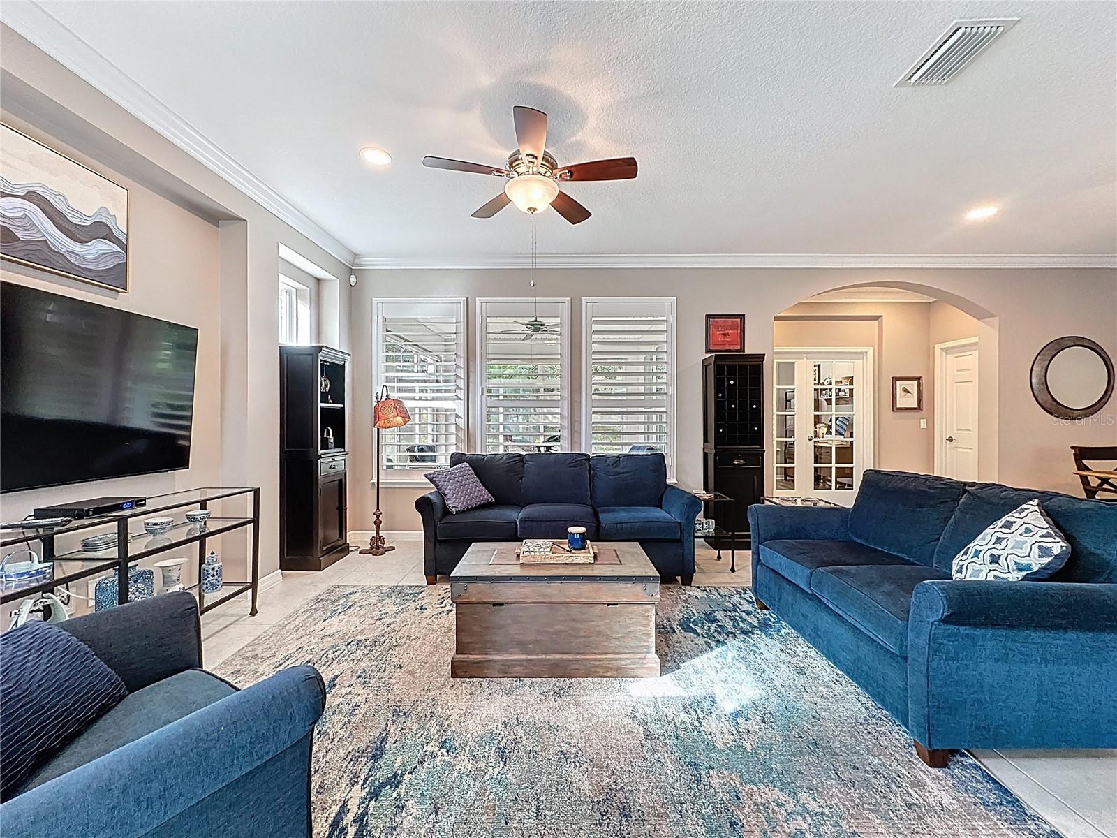 CASCADES/GROVELAND PH 4-1 - Residential