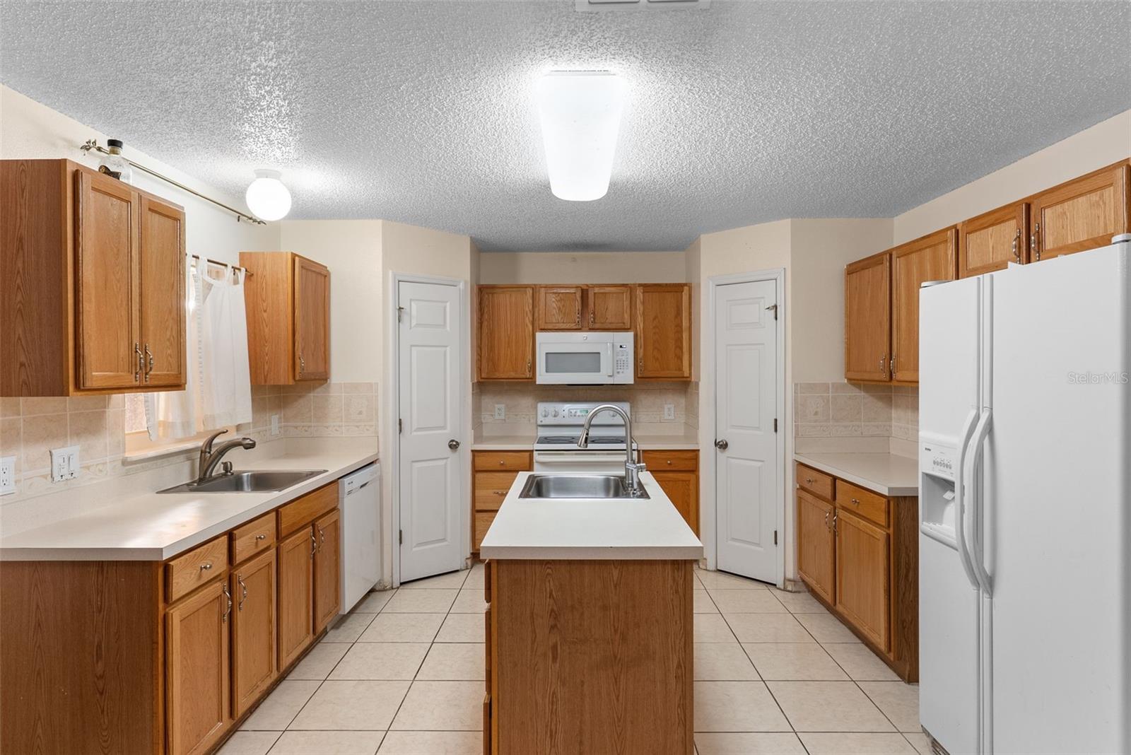 RANDA RIDGE PH 01 - Residential