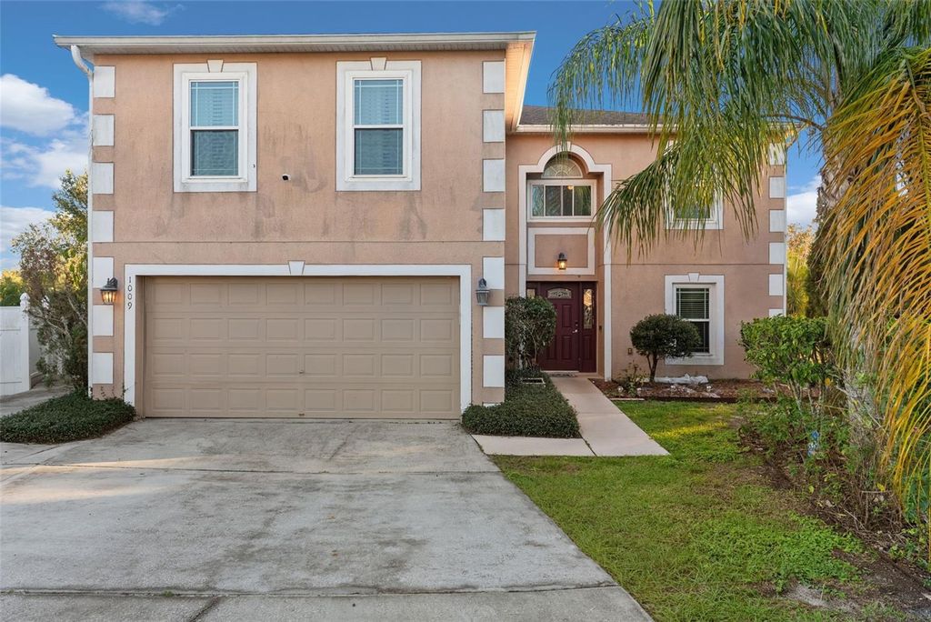 Photo of 1009 Ronlin Street, Haines City, FL 33844 (MLS # L4958110)