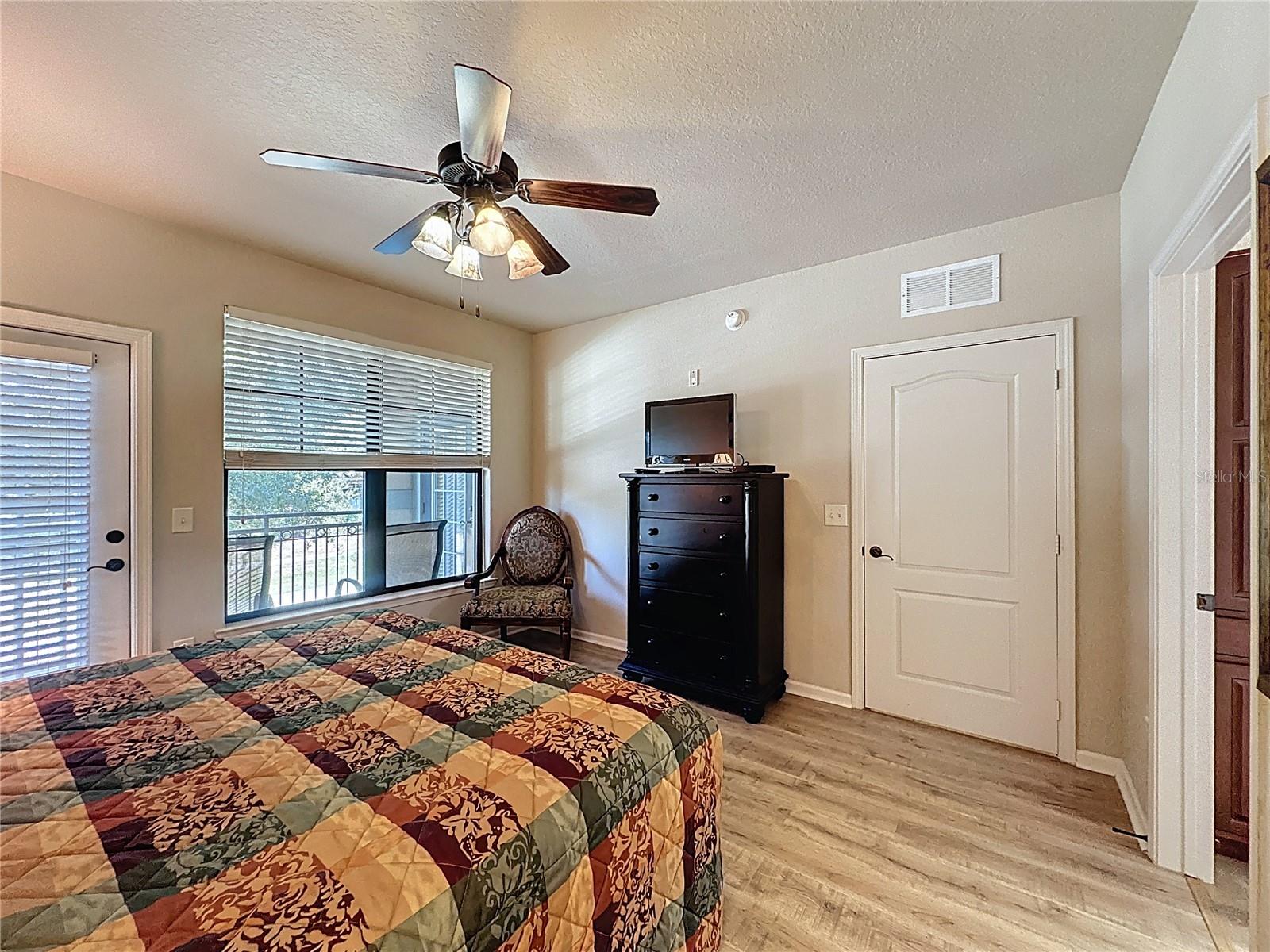 BELLA PIAZZA - Residential