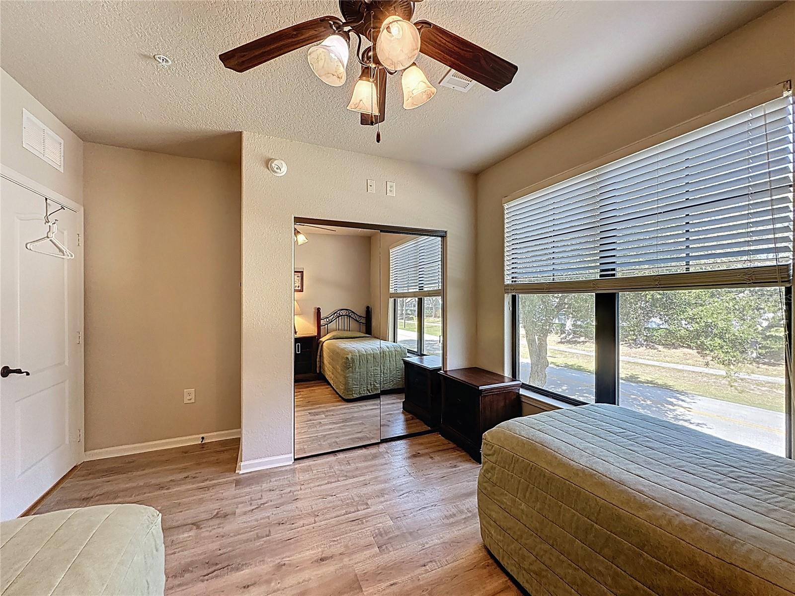 BELLA PIAZZA - Residential