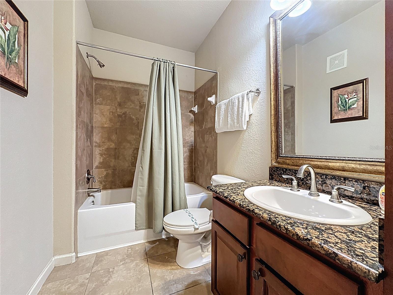 BELLA PIAZZA - Residential