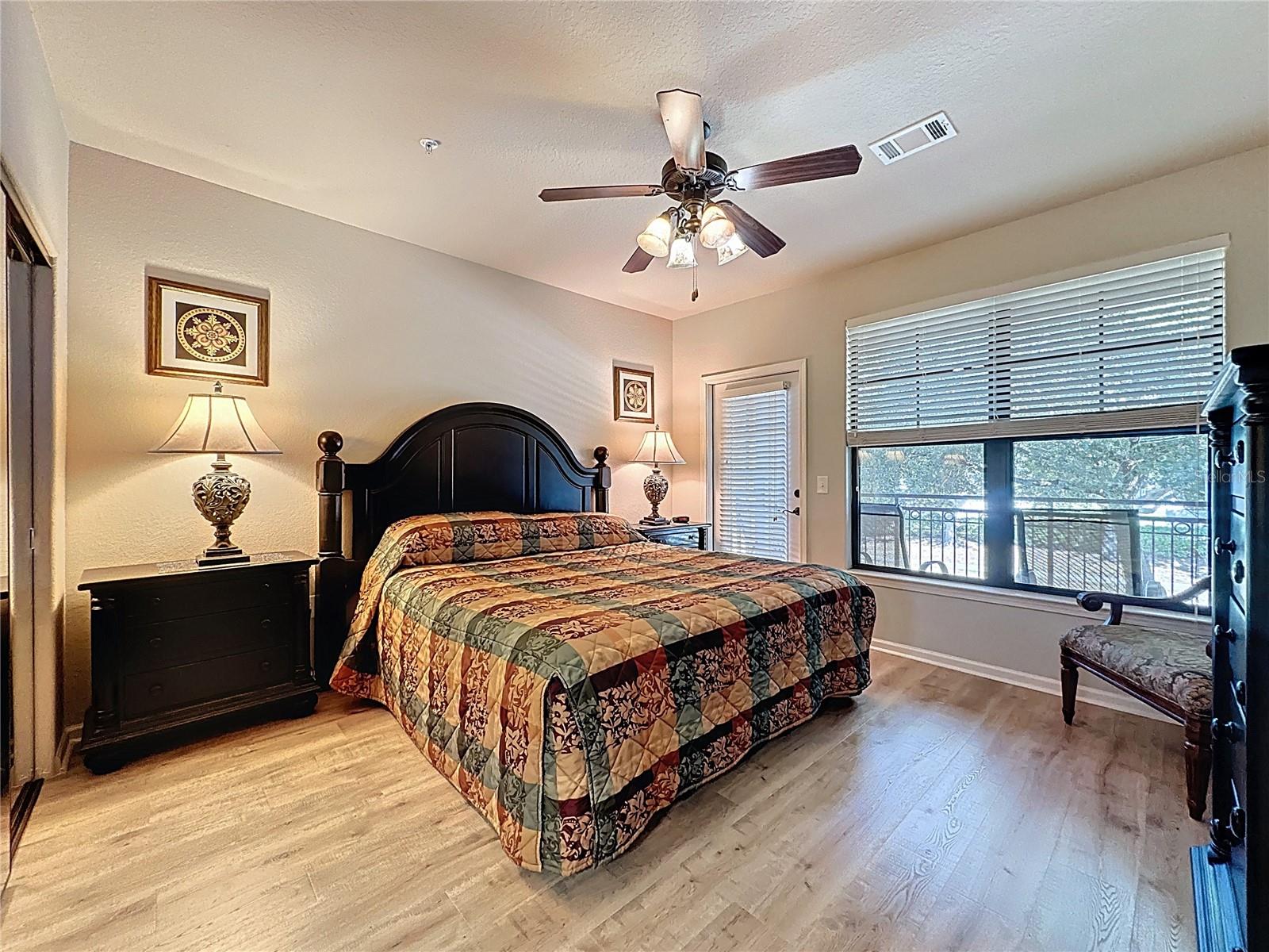 BELLA PIAZZA - Residential
