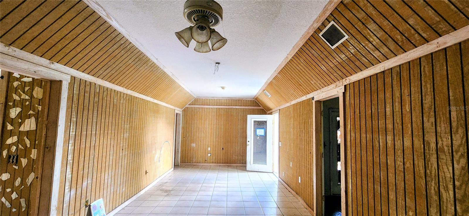 UNPLATTED - Residential