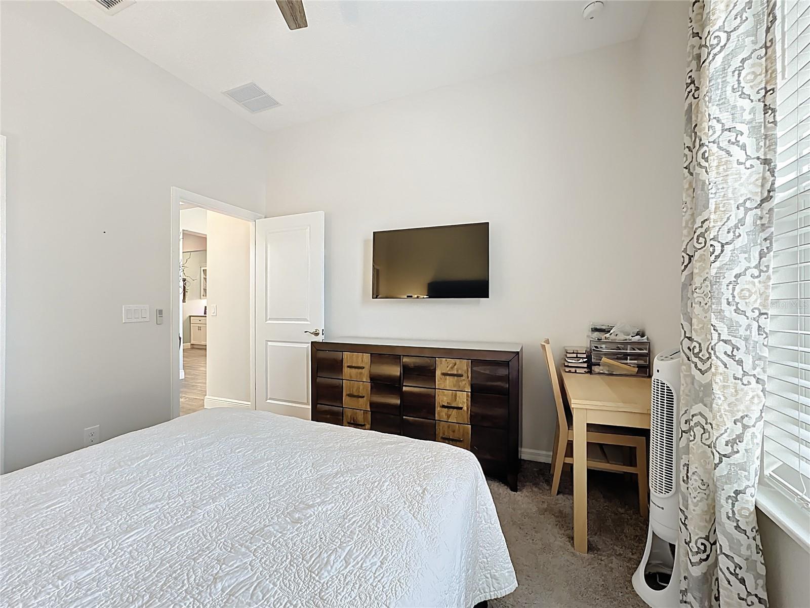 FOUR SEASONS AT ORLANDO PH 1 - Residential Lease