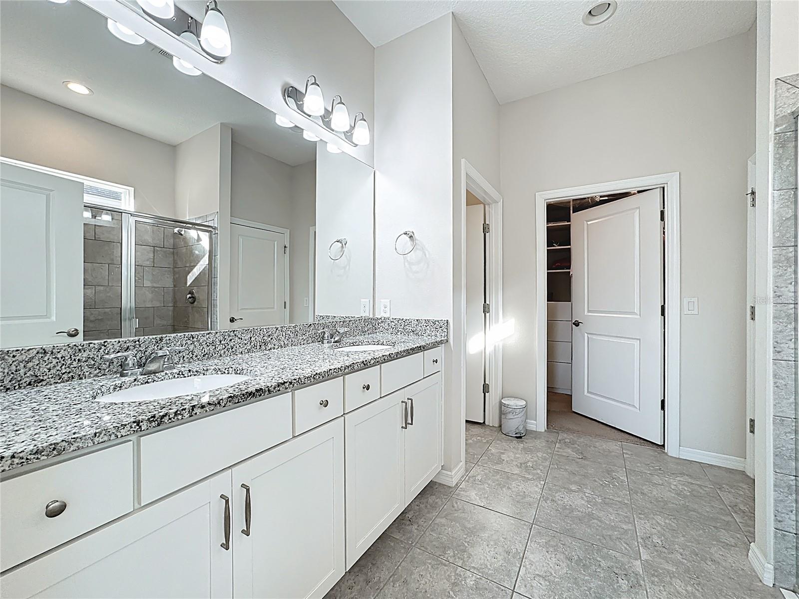 FOUR SEASONS AT ORLANDO PH 1 - Residential Lease