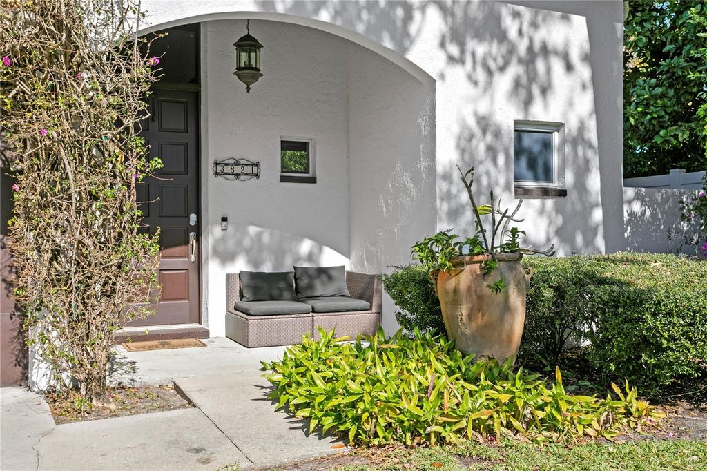 Photo of 3821 W Santiago Street, Tampa, FL 33629 (MLS # TB8460579)