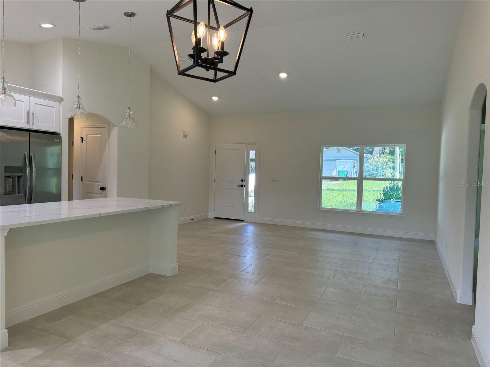 WEST HIGHLANDS - Residential Lease