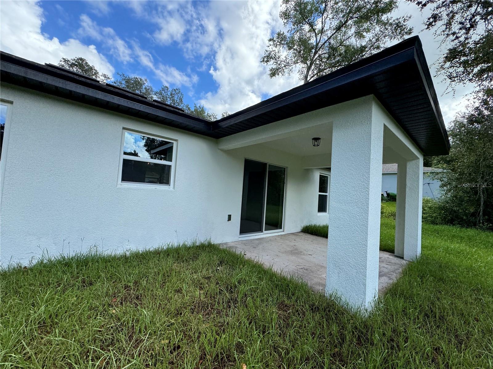 WEST HIGHLANDS - Residential Lease