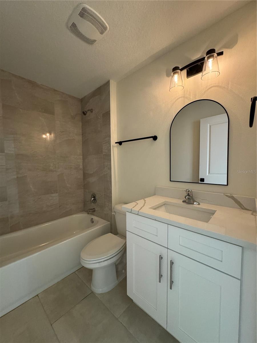 WEST HIGHLANDS - Residential Lease