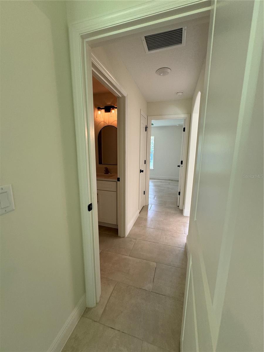 WEST HIGHLANDS - Residential Lease