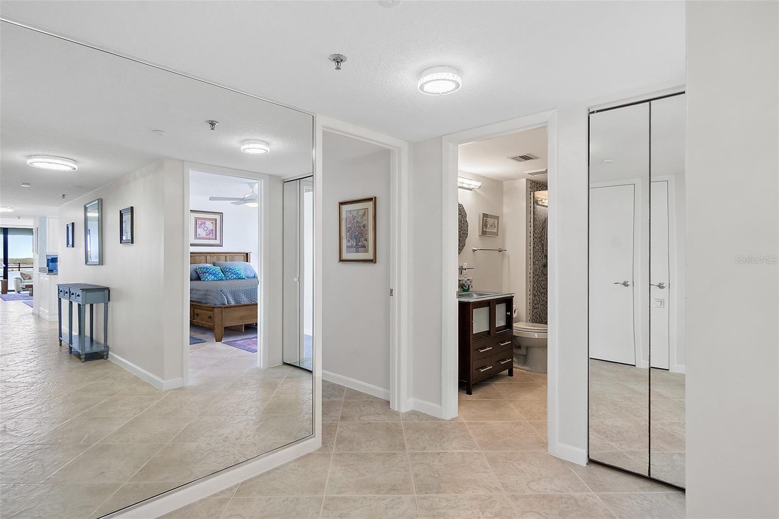3743 S ATLANTIC AVENUE 8D00