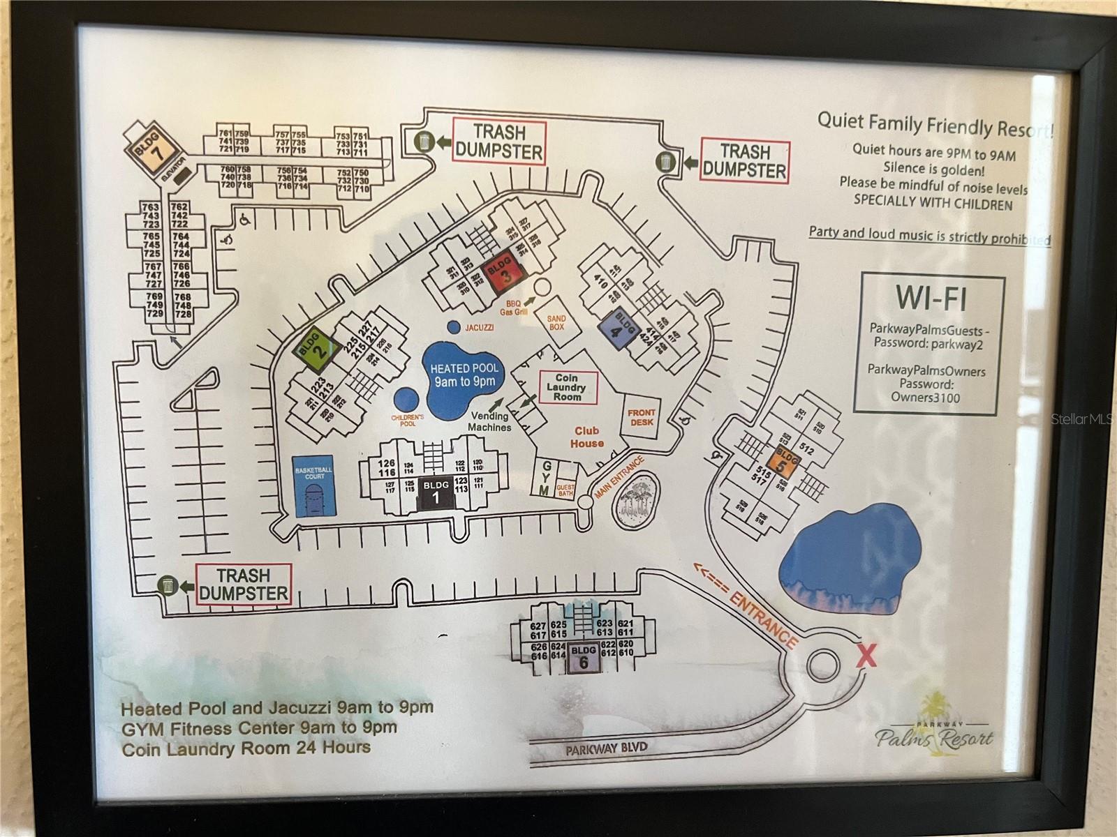 PARKWAY PALMS RESORT MAINGATE CONDO - Residential