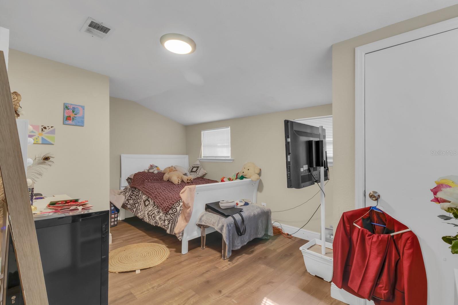 PATRICKS ADD - Residential Income