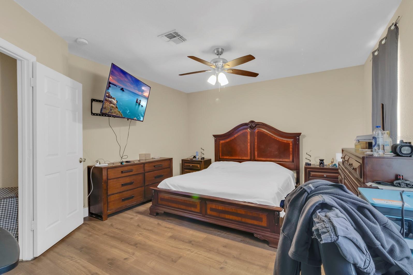 PATRICKS ADD - Residential Income