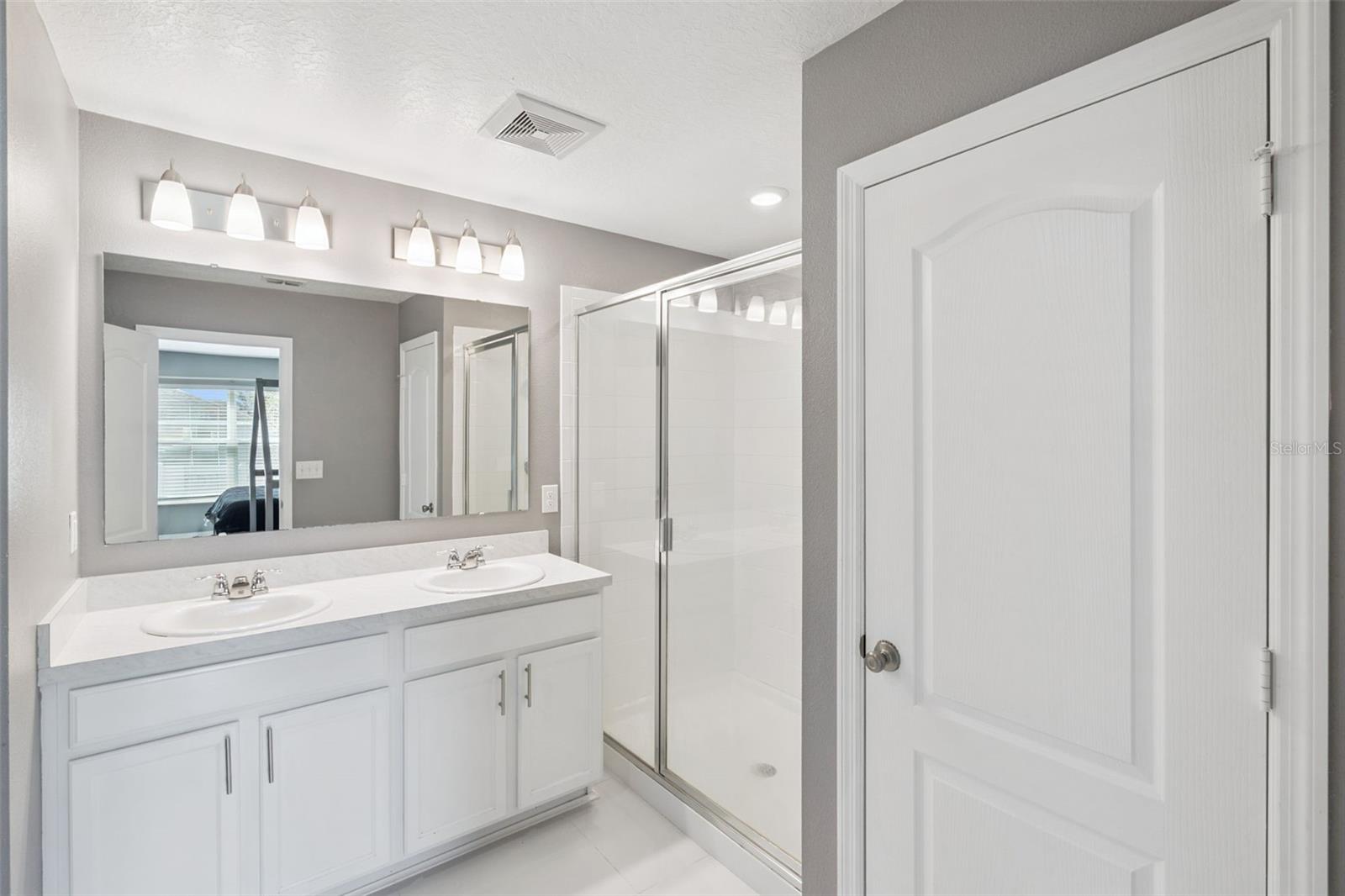 EAGLE HAMMOCK - Residential