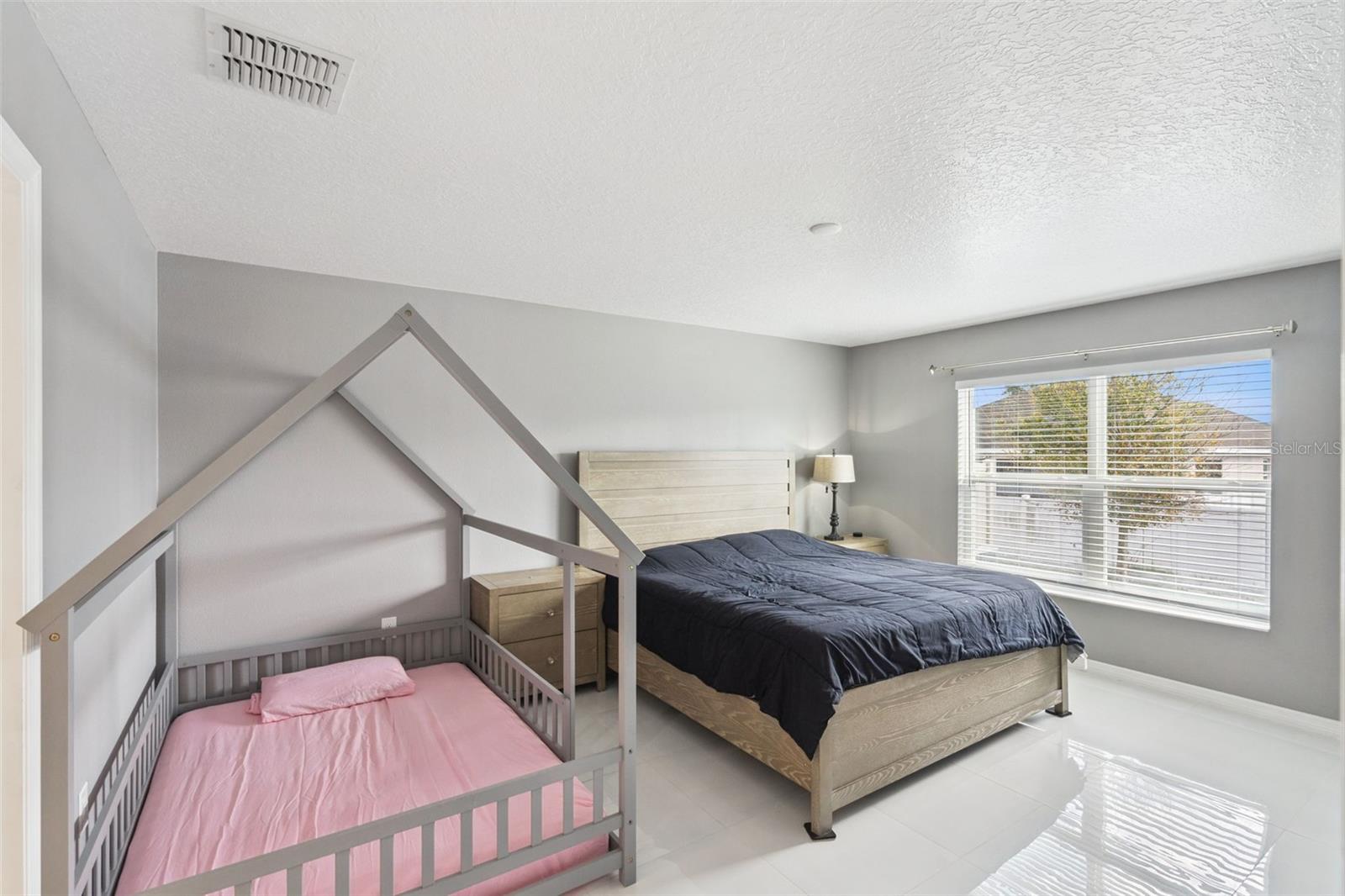 EAGLE HAMMOCK - Residential