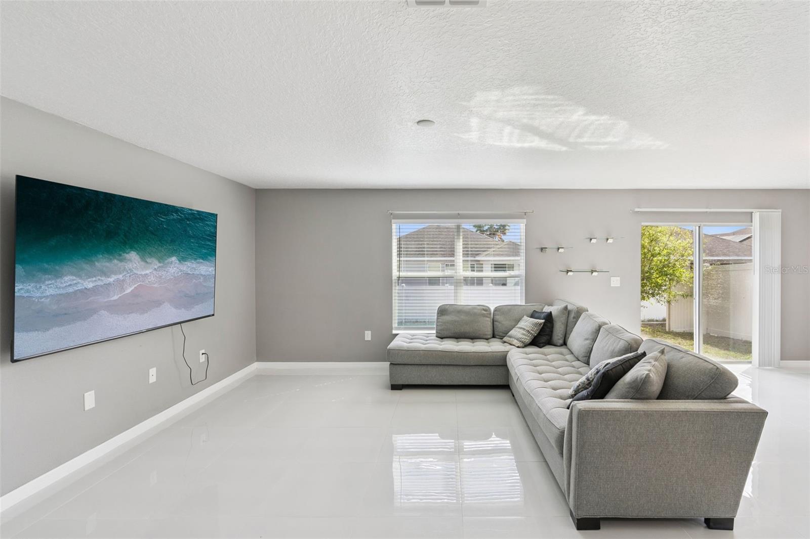 EAGLE HAMMOCK - Residential