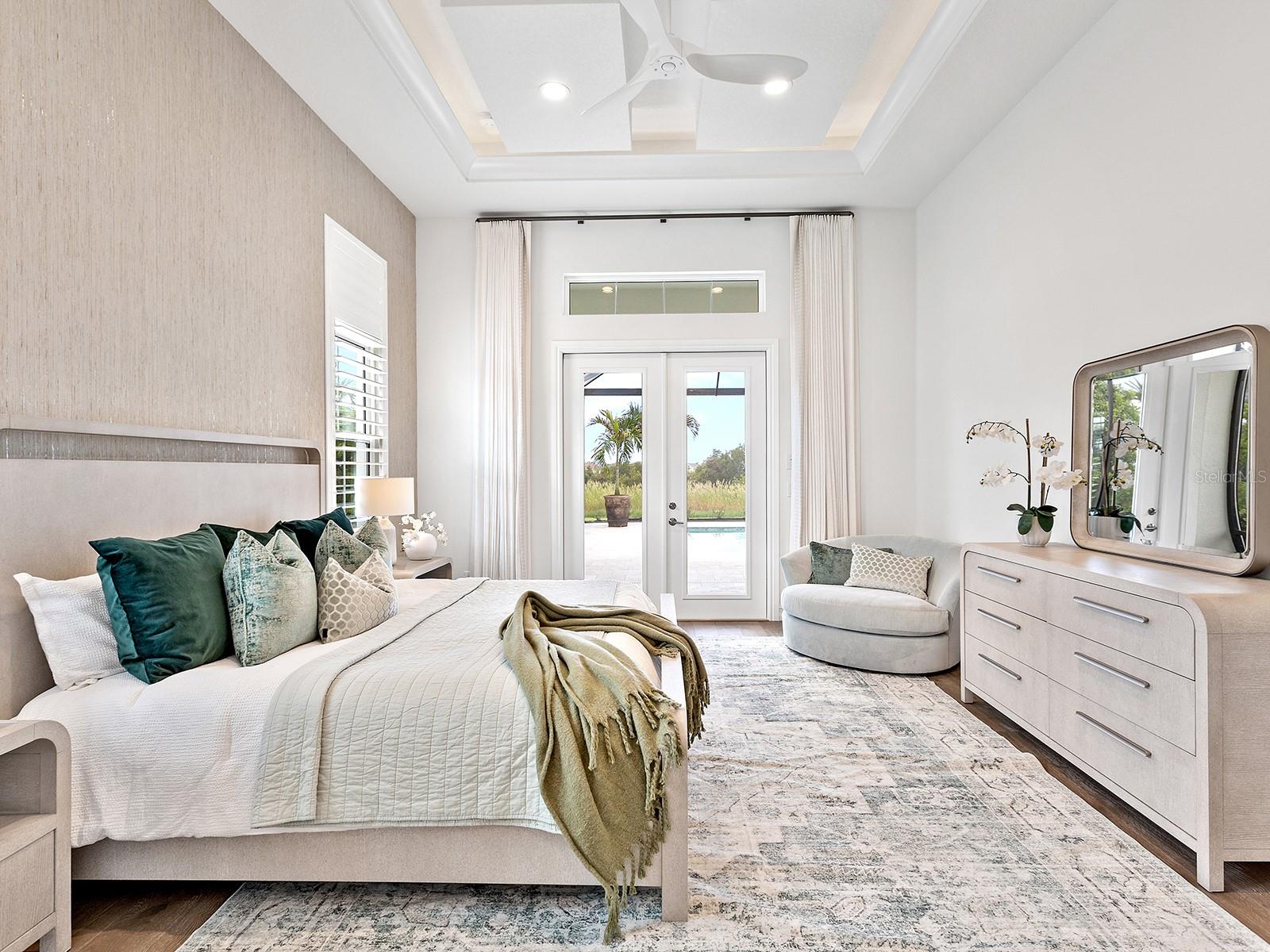 LAKE CLUB - Residential