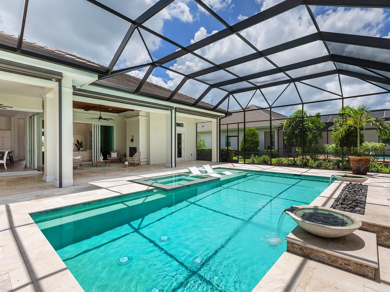 LAKE CLUB - Residential