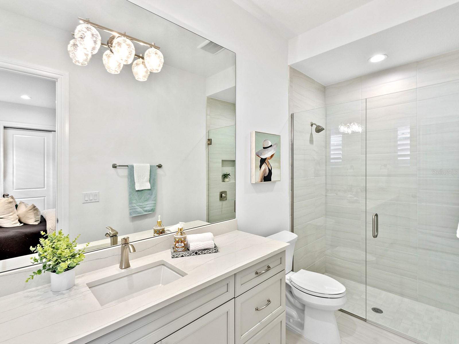 LAKE CLUB - Residential