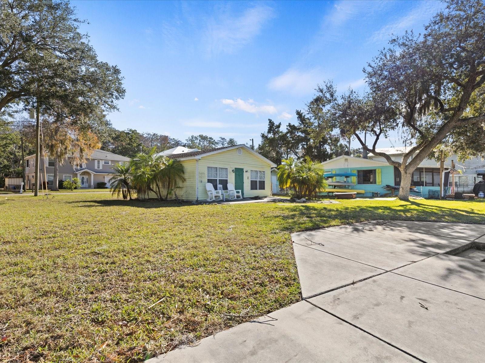 WEEKI WACHEE GARDENS ADD - Residential