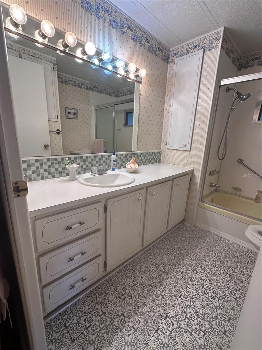 FAIRWAY VILLAGE MOBILE HOME PARK UNREC - Residential