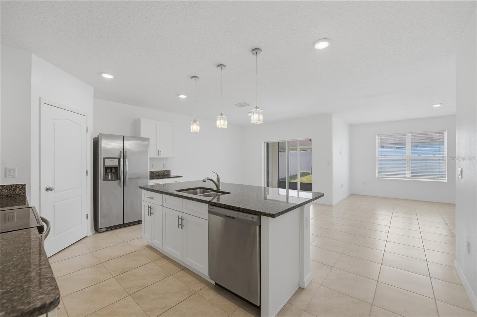 CANOPY WALK PH 2 - Residential