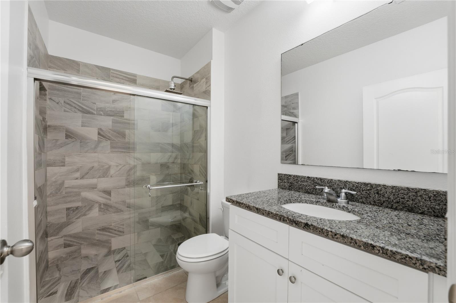 CANOPY WALK PH 2 - Residential