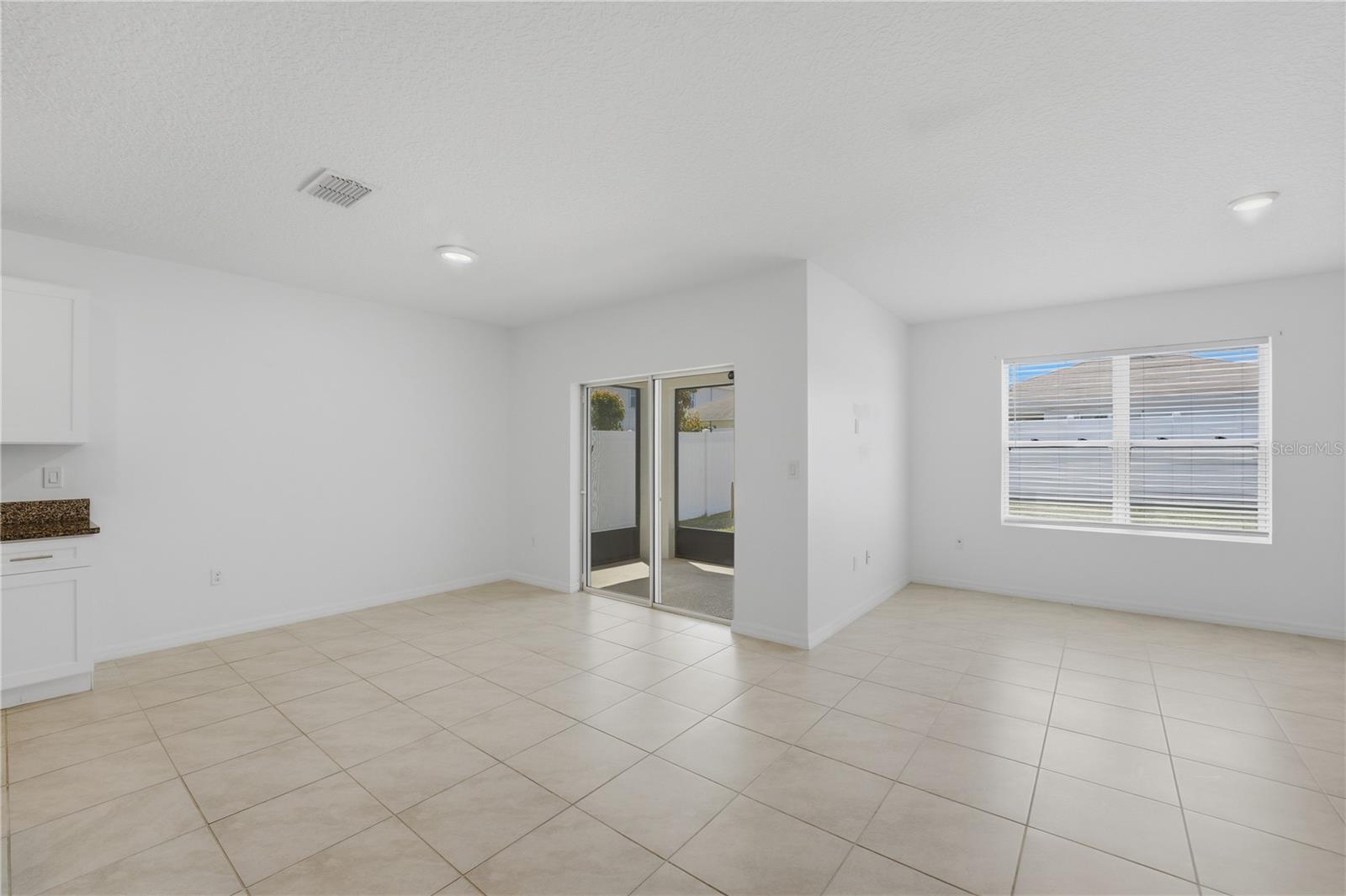 CANOPY WALK PH 2 - Residential