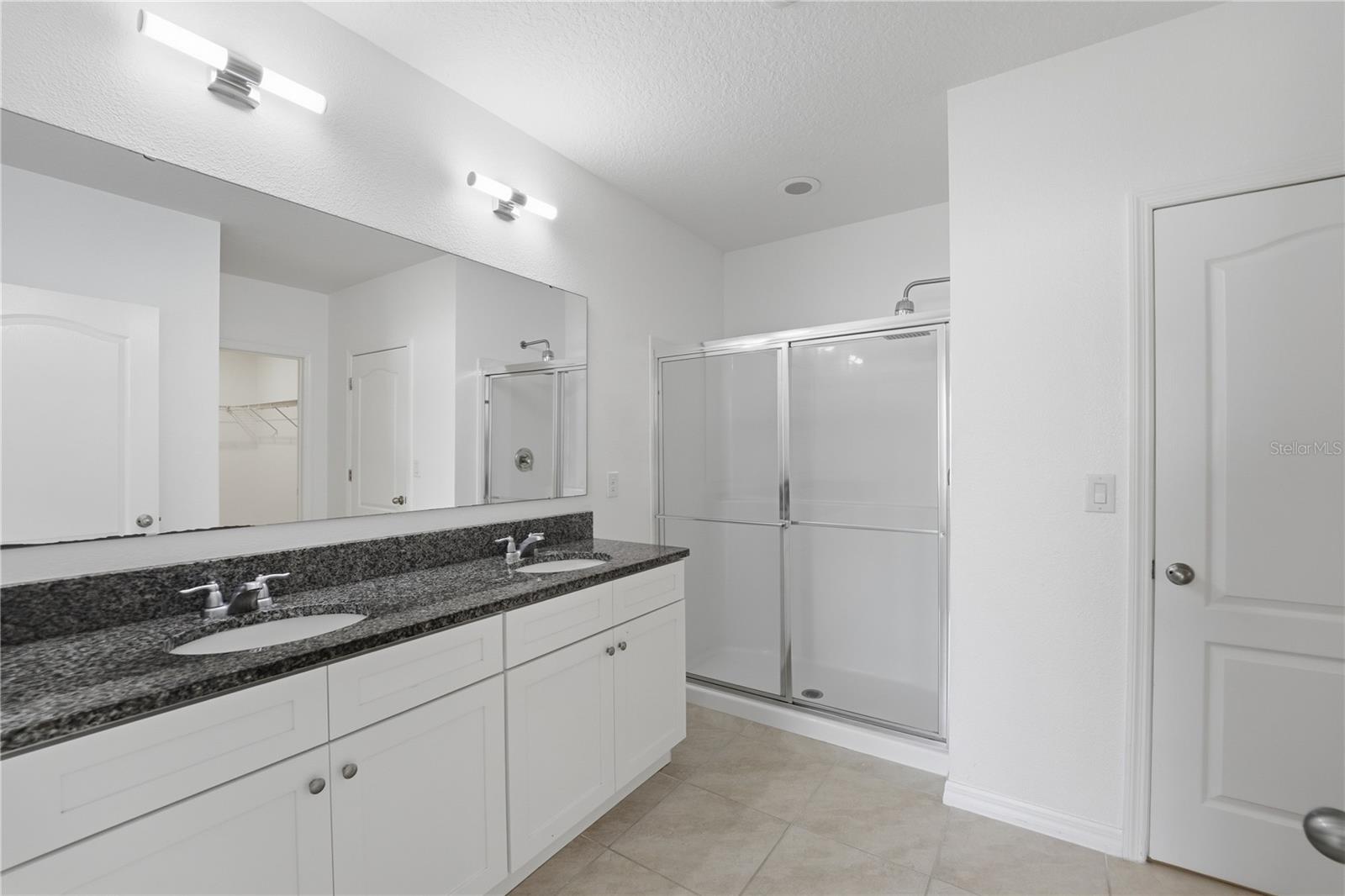 CANOPY WALK PH 2 - Residential