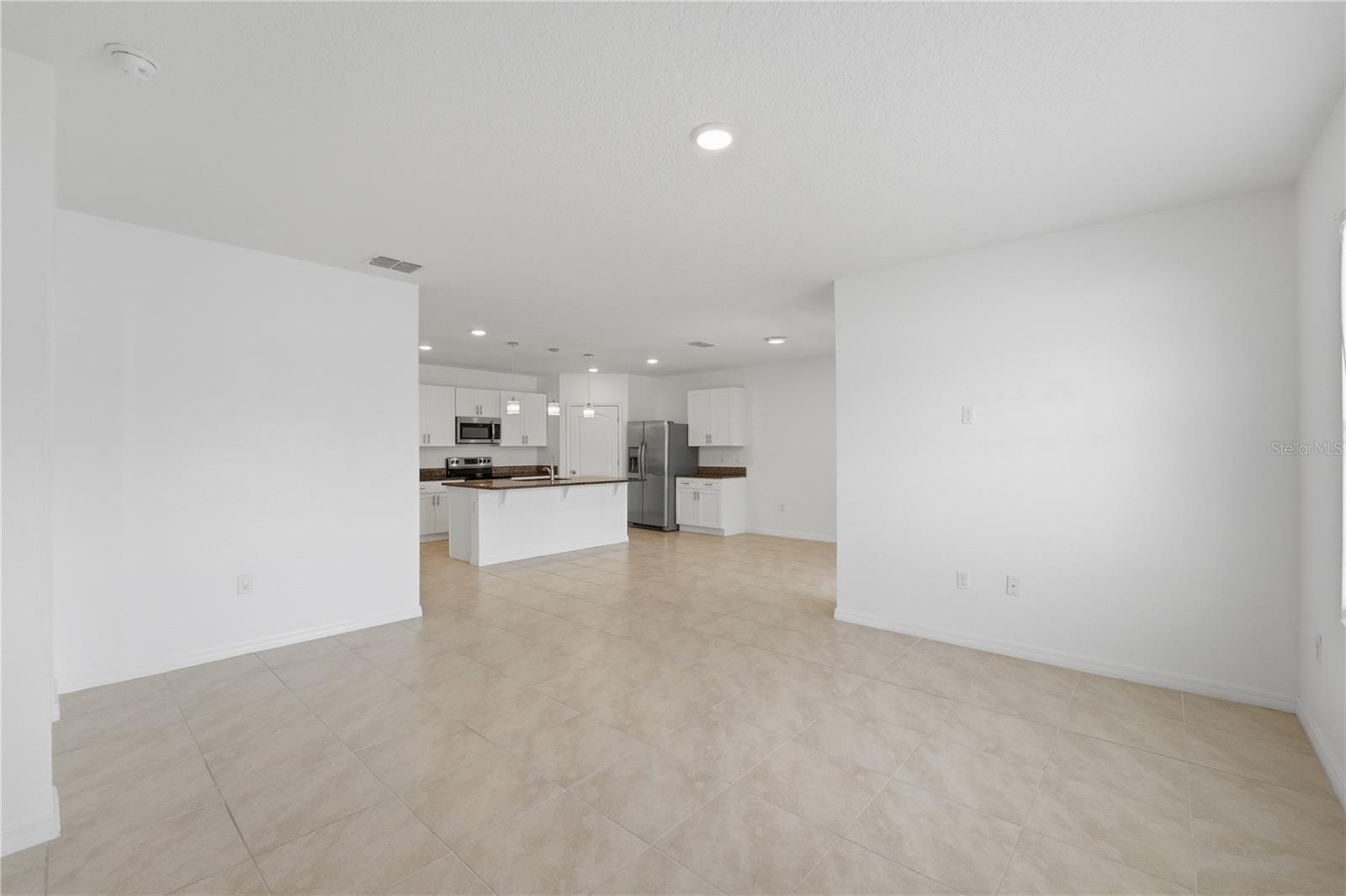 CANOPY WALK PH 2 - Residential