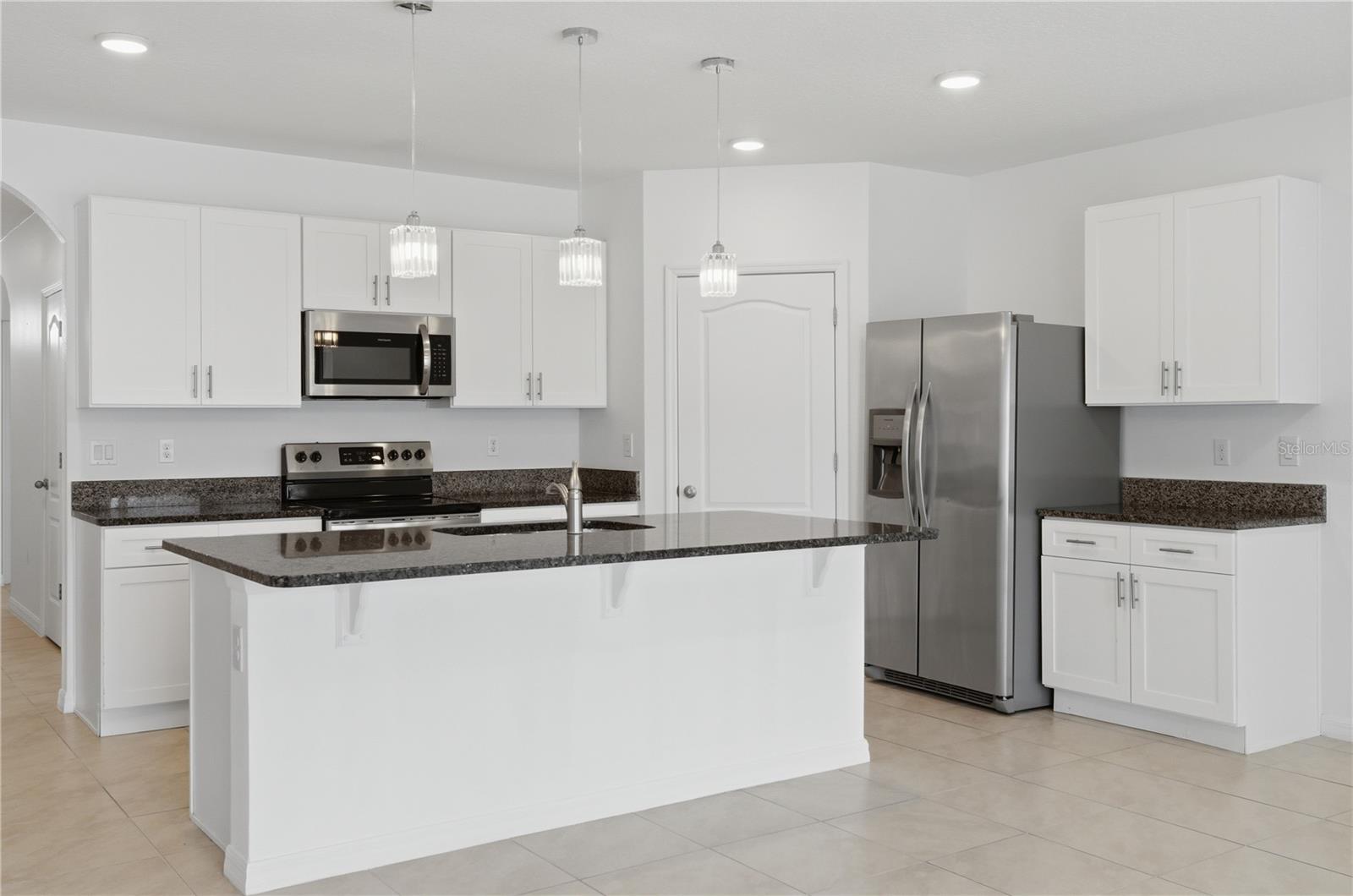 CANOPY WALK PH 2 - Residential