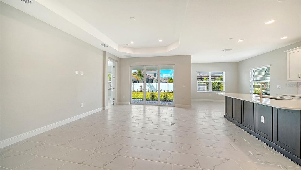 Photo of 8059 Anthirium Loop, Sarasota, FL 34240 (MLS # A4711156)