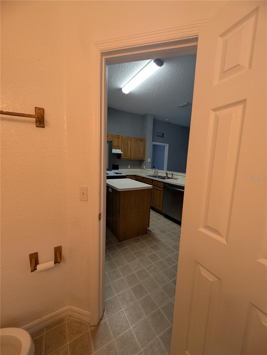 OAK RIDGE CONDO - Residential Lease