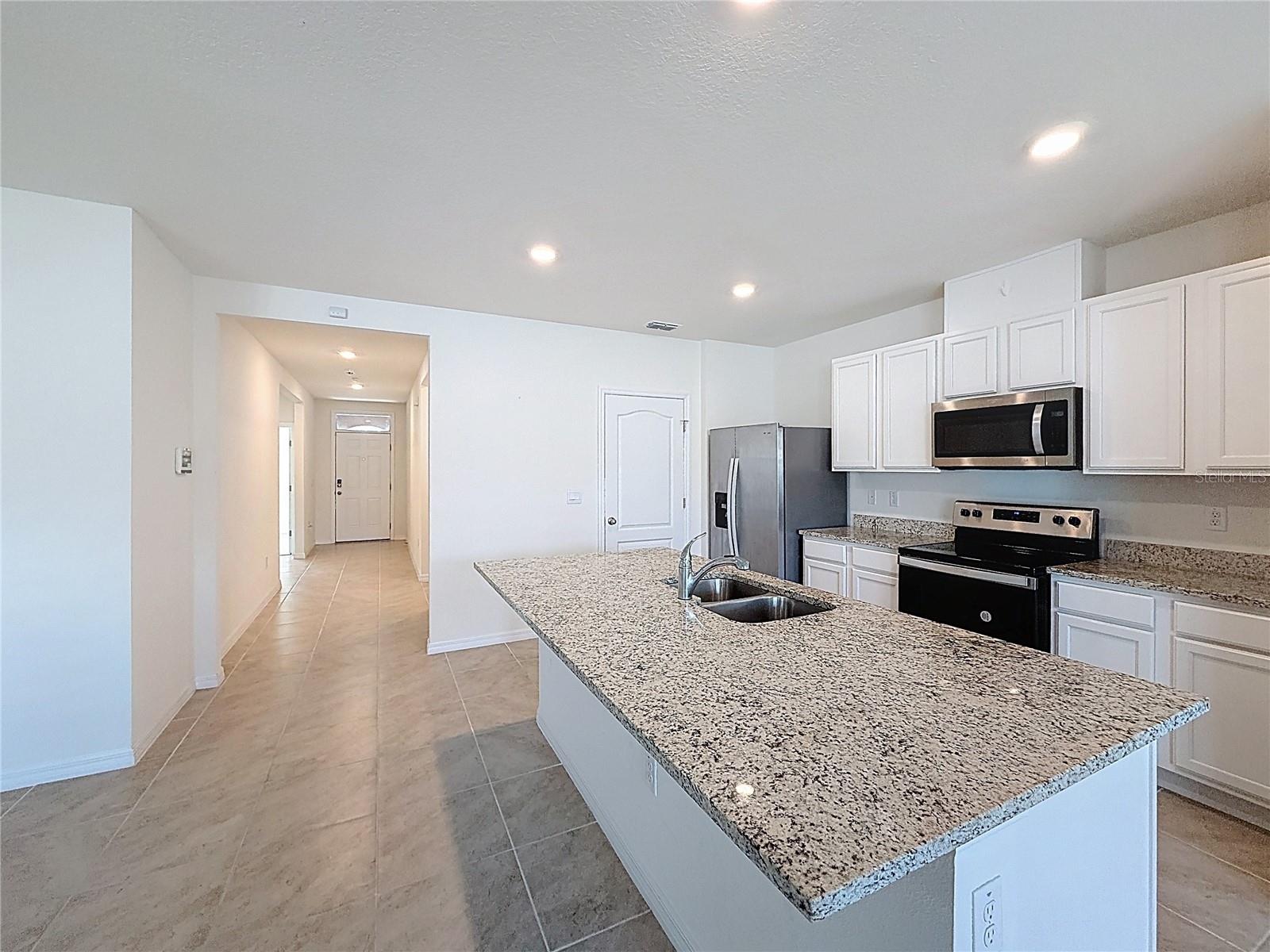 LAKES/LAUREL HLNDS PH 3A - Residential