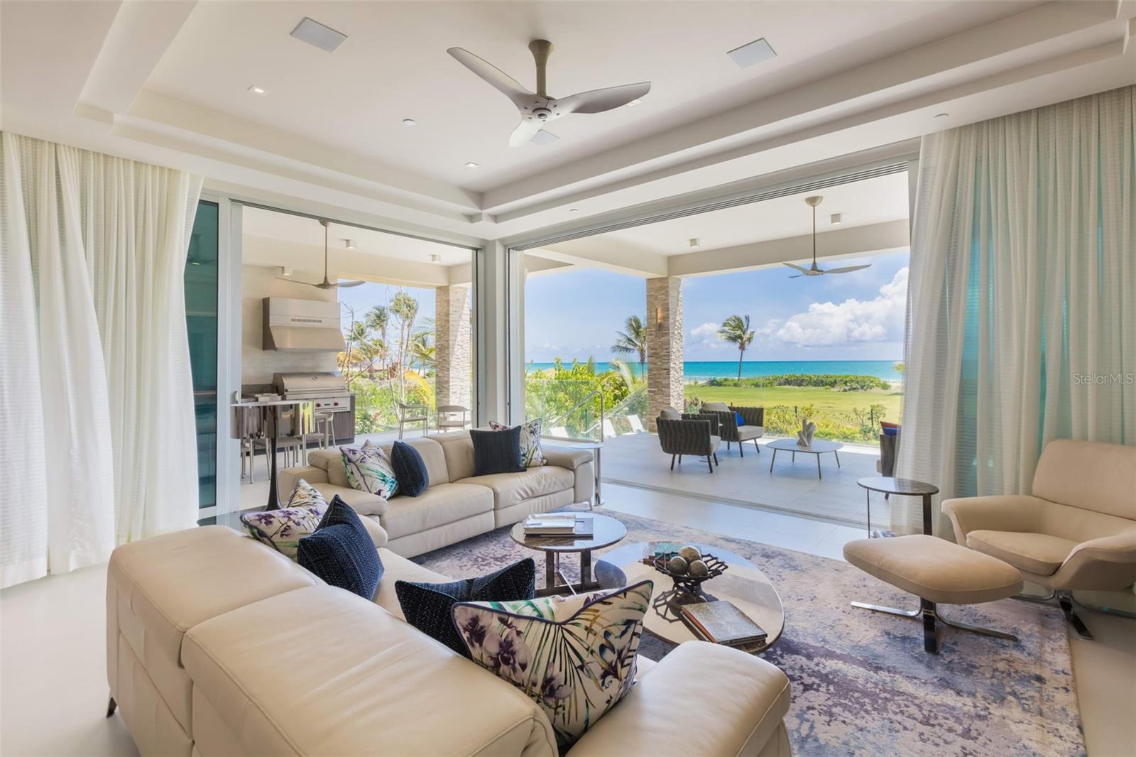 OCEAN DRIVE BAHIA BEACH - Residential