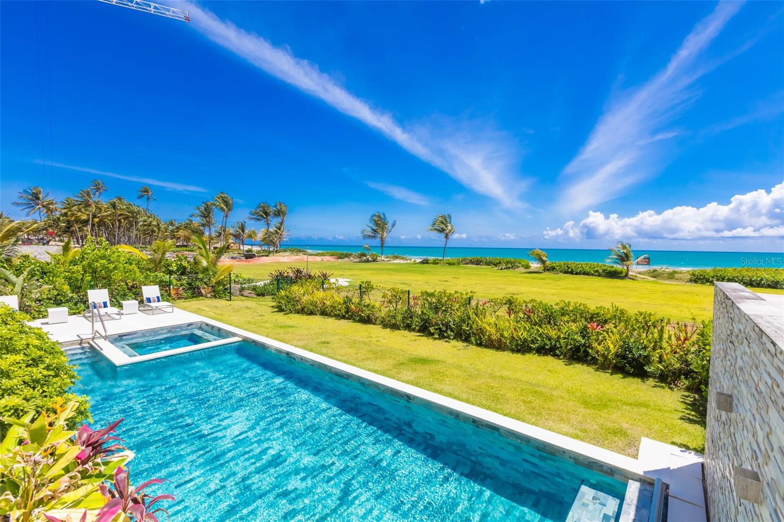 OCEAN DRIVE BAHIA BEACH - Residential