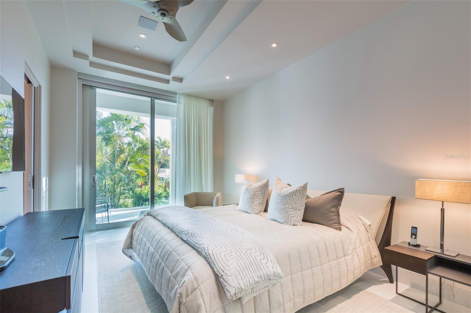 OCEAN DRIVE BAHIA BEACH - Residential