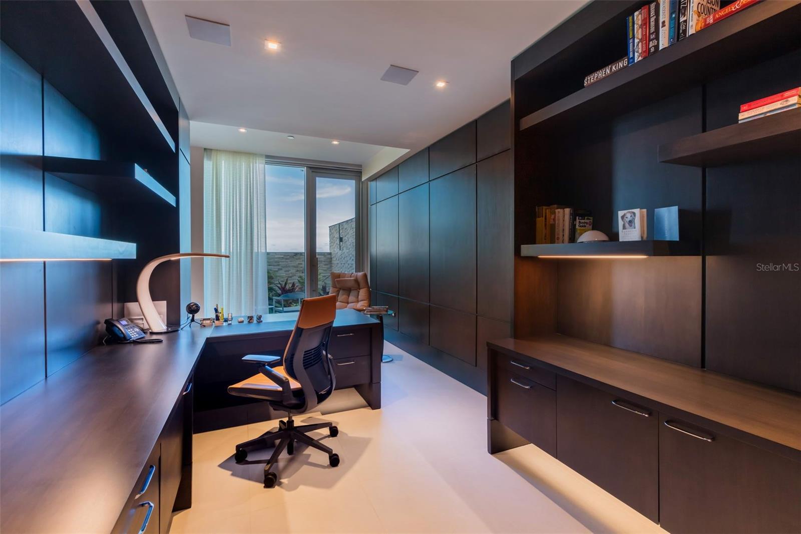 OCEAN DRIVE BAHIA BEACH - Residential