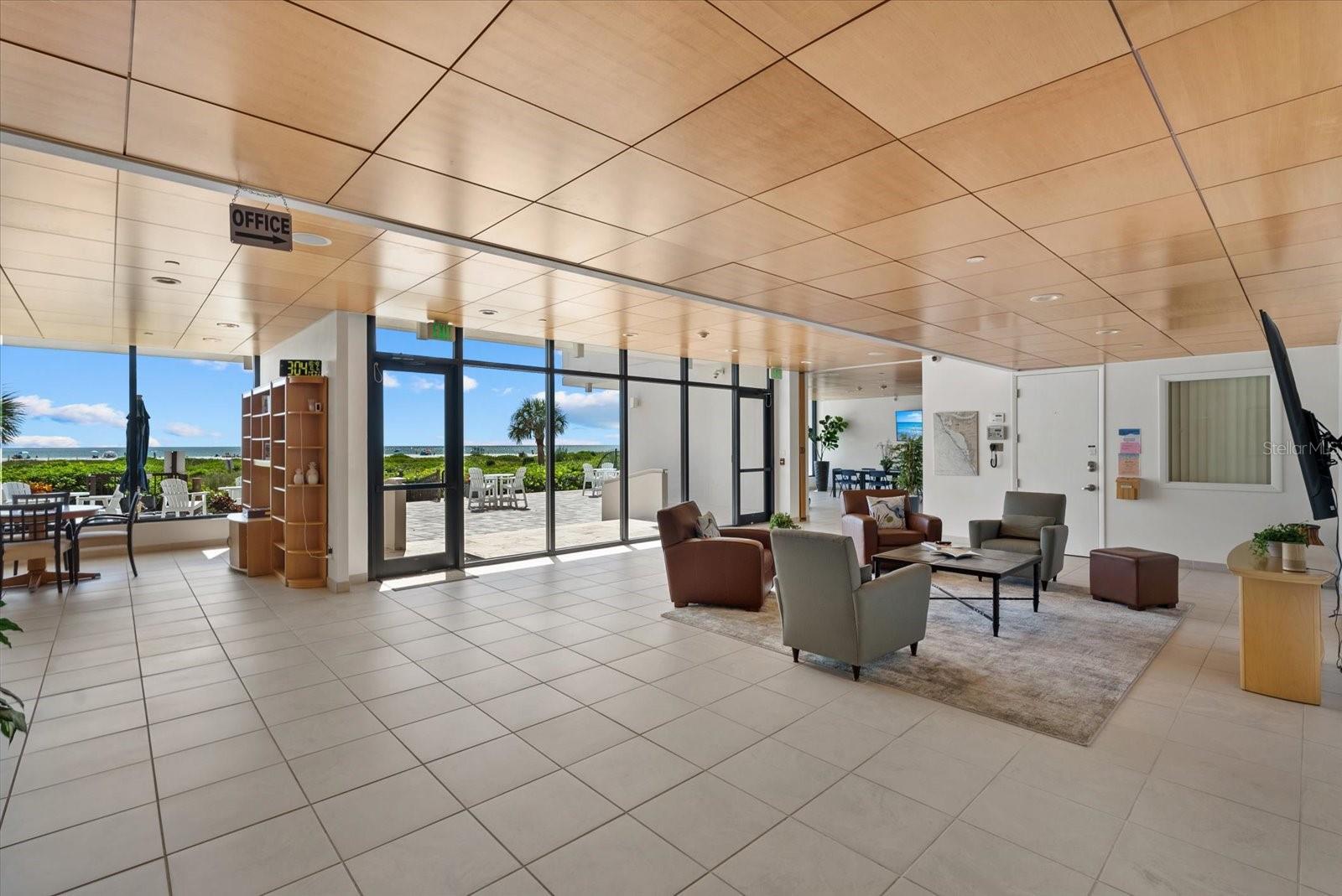 BEACH TERRACE - Residential