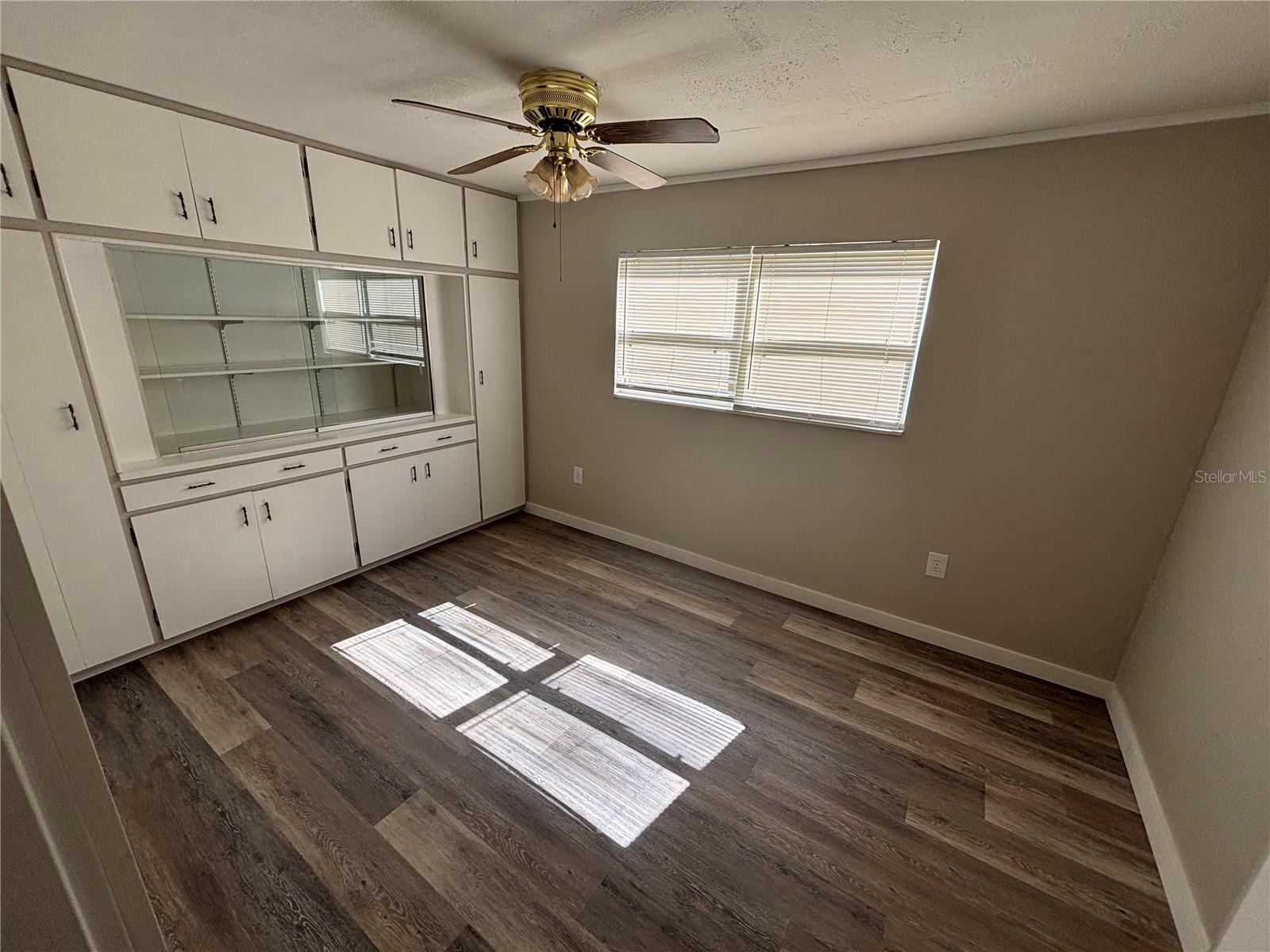 BELLAIRE HEIGHTS - Residential