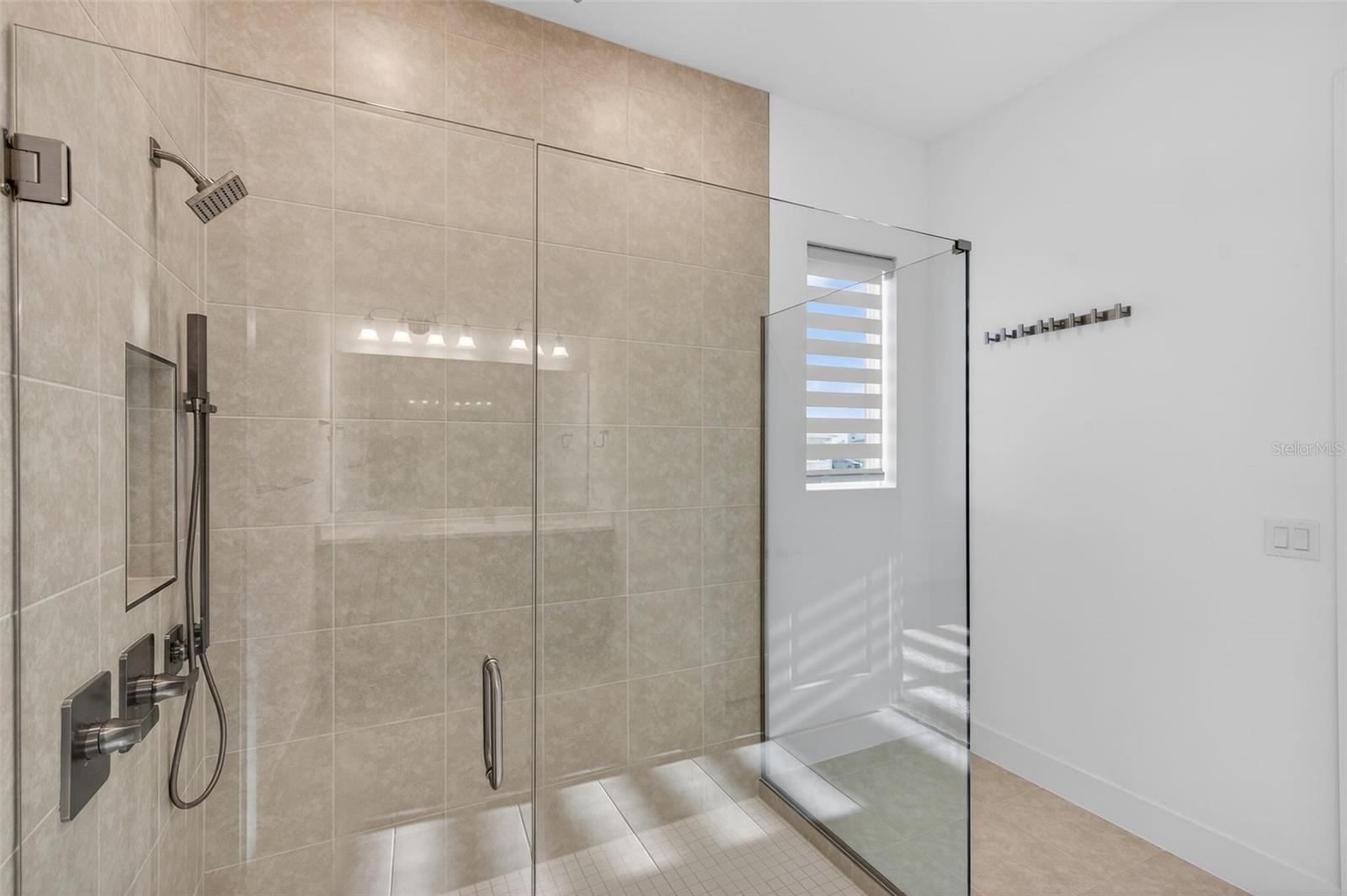 SEAIRE - Residential Lease