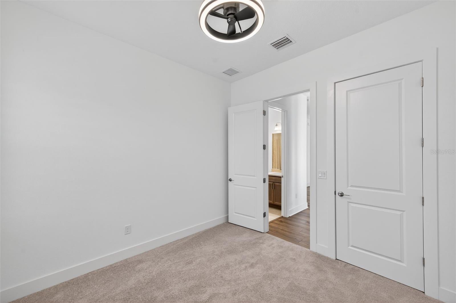 SEAIRE - Residential Lease