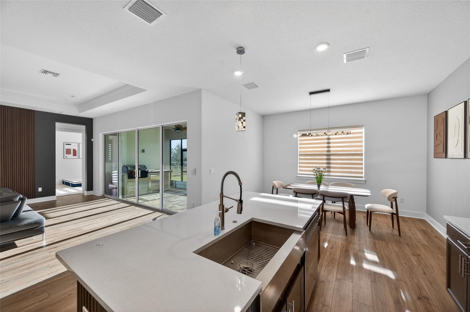 SEAIRE - Residential Lease