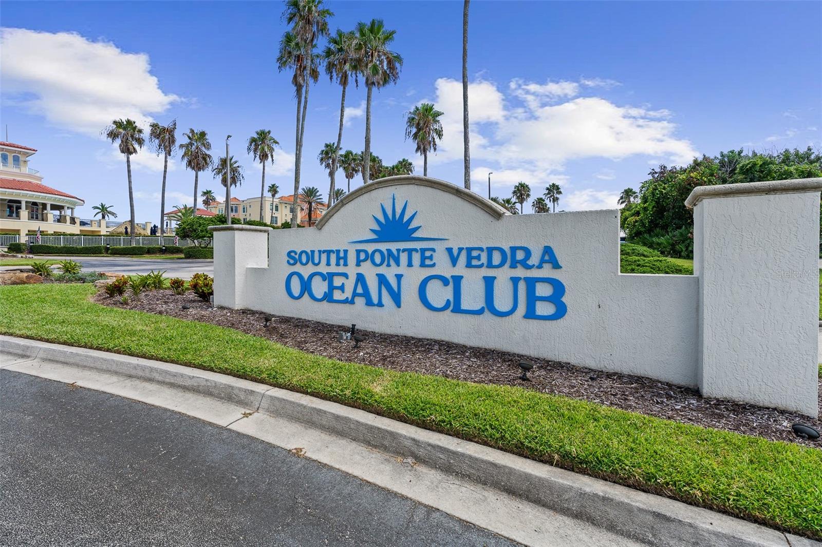 230 N SERENATA DRIVE 711