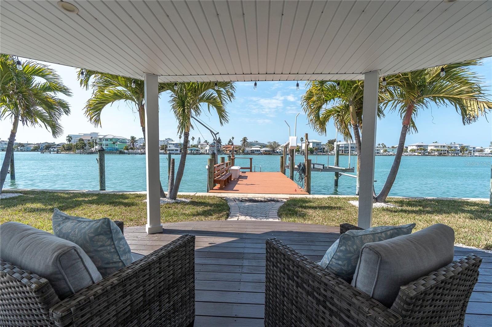 ST PETERSBURG BEACH NORTH UNIT 8 - Residential